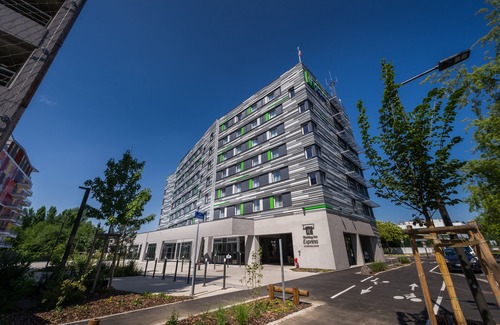 Neudorf Ouest Hotel | Holiday Inn Express Strasbourg Centre, an Ihg Hotel