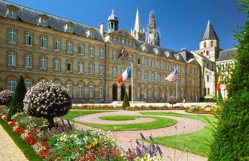 Bretteville-sur-Odon Hotel | Ibis Caen Porte de Bretagne