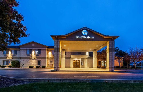 Fostoria Hotel | Best Western Fostoria Inn & Suites
