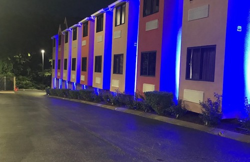Murfreesboro Hotel | Microtel Inn by Wyndham - Murfreesboro