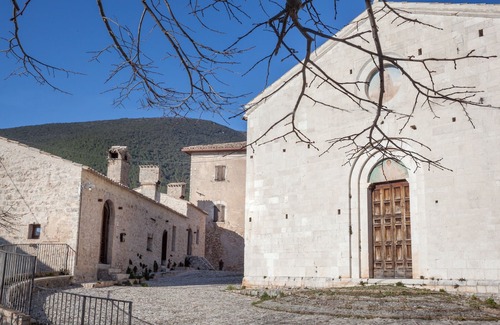 Campello sul Clitunno Hotel | Il Castello di Campello