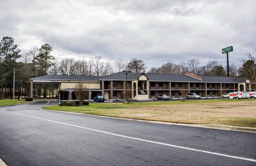 Kenly Hotel | Quality Inn Kenly I-95