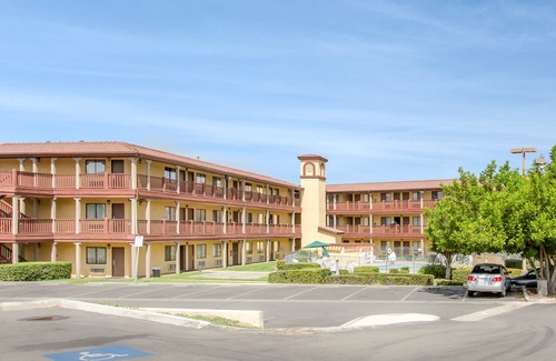 San Bernardino Hotel | Quality Inn San Bernardino