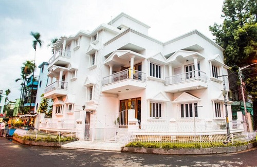 Salt Lake Hotel | Anamitra Guest House