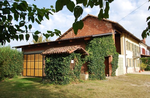 Bramairate Hotel | B&B Cascina Bricchetto