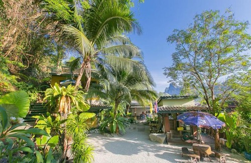 Tham Nam Phut Hotel | Home Phang-Nga Guesthouse
