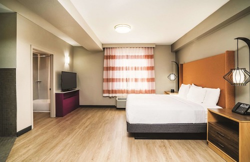 Graysville Hotel | La Quinta Inn & Suites by Wyndham Chattanooga-Hamilton Place