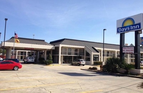 Broadmoor Hotel | OYO Hotel Baton Rouge Mid City