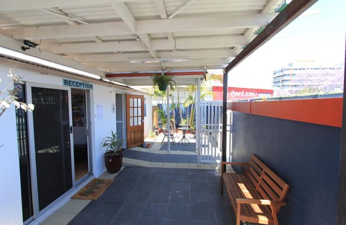 Kangaroo Point Hotel | The Cliff House