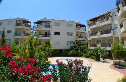Universal Hotel | Artemis Cynthia Complex