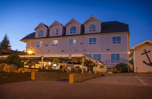 Leamington Hotel | Seacliffe Inn