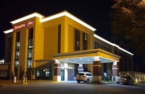 Norcross Hotel | Hampton Inn Norcross