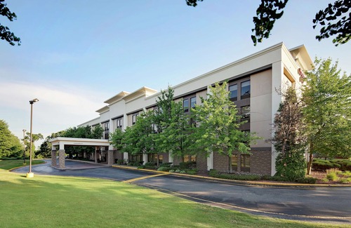 Islandia Hotel | Hampton Inn Long Island/Islandia