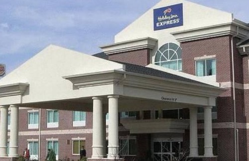 Carrollton Hotel | Holiday Inn Express & Suites Carrollton, an IHG Hotel