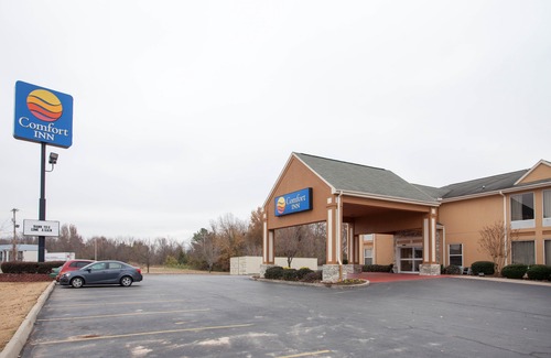 North Little Rock Hotel | Quality Inn & Suites I-40 East