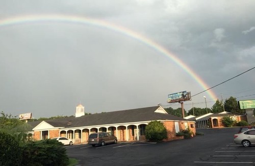 Forsyth Hotel | Americas Best Value Inn & Suites Forsyth