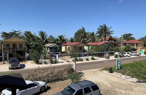 Hopkins Hotel | All Seasons Guest House