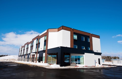 Berthierville Hotel | Days Inn by Wyndham Berthierville