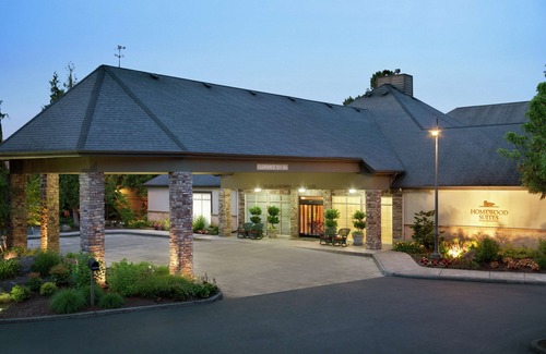 Columbia Way Hotel | Homewood Suites by Hilton Vancouver / Portland