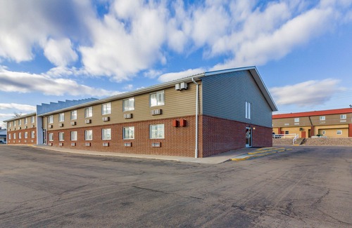McCook Hotel | Coratel Inn & Suites by Jasper McCook