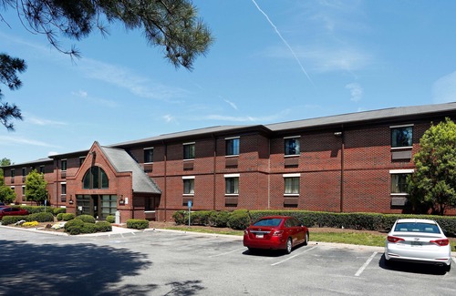 Cary Hotel | Extended Stay America Suites - Raleigh - Cary - Harrison Ave