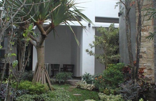 Dinoyo Hotel | Tlogomas Guest House