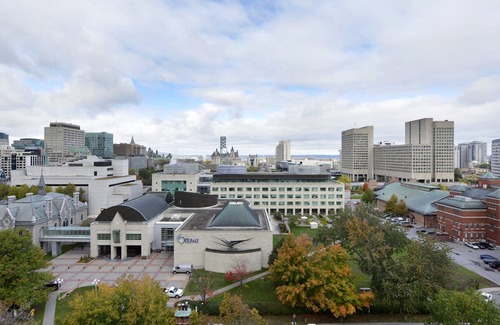 Golden Triangle Hotel | Ottawa Embassy Hotel & Suites