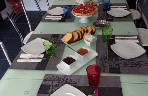 Castelbuono Hotel | B&B Villa Letizia Inn