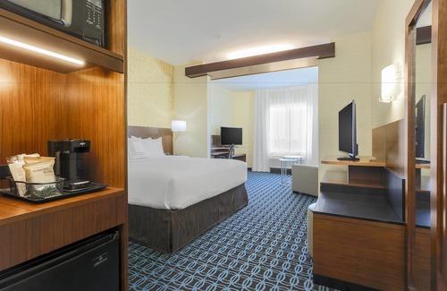 Decatur Hotel | Fairfield Inn & Suites by Marriott Decatur at Decatur Conference Center