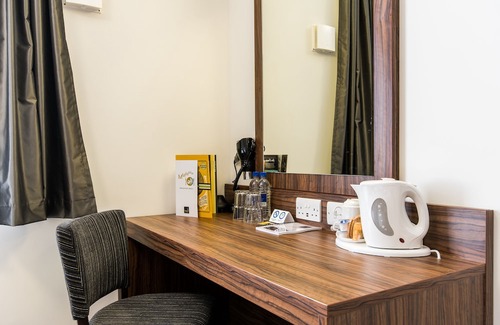 Livingston Hotel | Chain Runner, Livingston by Marston's Inns