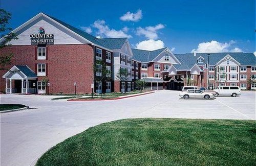 Clive Hotel | Country Inn & Suites by Radisson, des Moines West, IA