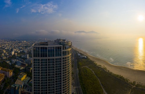 Son Tra Hotel | Four Points by Sheraton Danang