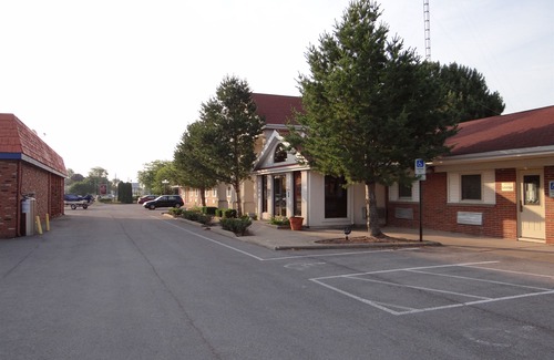 Bellevue Hotel | Bellevue Hotel and Suites