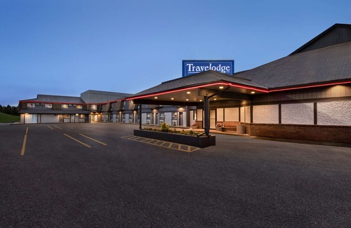 Brandon Hotel | Travelodge by Wyndham Brandon