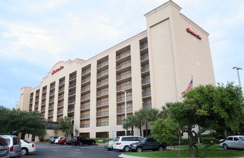 Oceanfront Hotel | Hampton Inn Cocoa Beach