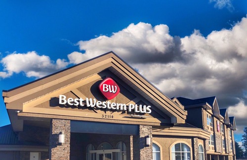 South Clearbrook Hotel | Best Western Plus Regency Inn and Conference Centre