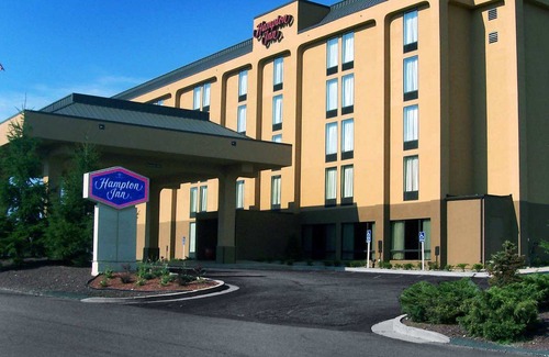Somerset Hotel | Hampton Inn Somerset