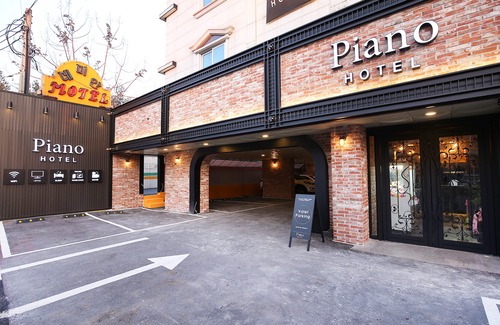 Dong-gu Hotel | Daejeon Yongjeon Piano