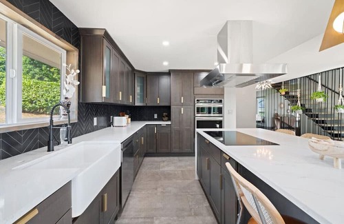 Lakewood Villa | Casa Cielo NEW! Steilacoom Lakefront Retreat