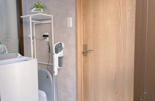Ikebukuro Apartment | 9 min walk from Ikebukuro station /2 min walk from Kanamecho station /super cost performance /comfortable for 2 ~ 3 people /super convenient /lots of good food and shopping.