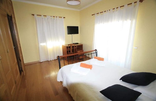 Calicos Villa | Villa Colibri heated pool, jacuzzi,cinema, air cond, games room,wifi,