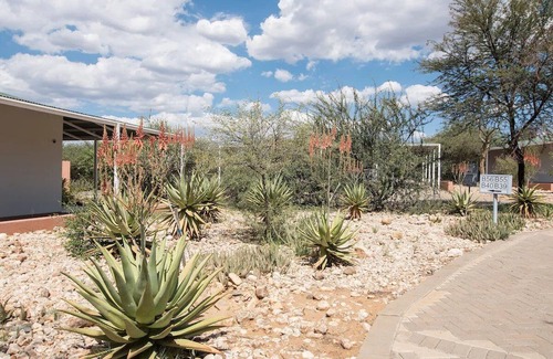 Windhoek House | Ideal Location! Spacious Accommodation, Pools, Short Drive to Maerua Mall!