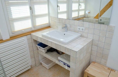 Neustadt-Haardt Apartment | Urlaub Beim Winzer. Apartment Idig mit Balkon