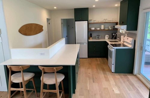 Eastman Ski Chalet | The Surf N Turf-Spa-Eastman-Lake Access