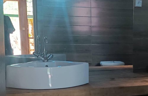 Bopa Hotel | Hotel restaurant Chez Theo
