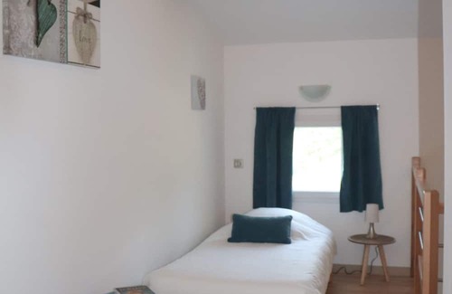 Vals-les-Bains Bed & Breakfast | Room with view and swimming pool, near Gorges de l'Ardèche and spa 5 minutes away.