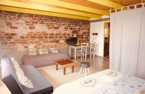 Messey-sur-Grosne Other | Nature Room - Up to 4 people