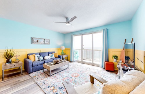 Biltmore Beach Condo | Colorful, waterfront condo with pools, gym, & beach access