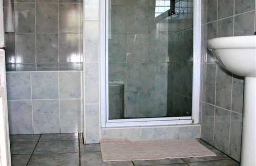 Swakopmund Bed & Breakfast | Twin Room The Lions - ideal for 2 guests near the beach in Swakopmund, Namibia