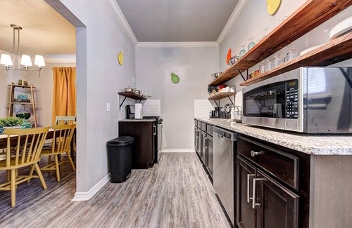 Central Oklahoma City House | Beachy3 – 3 units in 1 – near Uptown & Asian Dist.